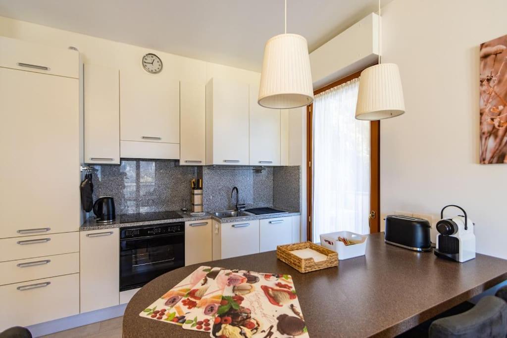 Wraparound Lake Views Bellavista Residence Campione d'Italia Exterior photo